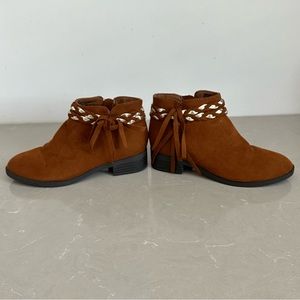 Suede Booties boots shoes chestnut zipper girls kids youth
